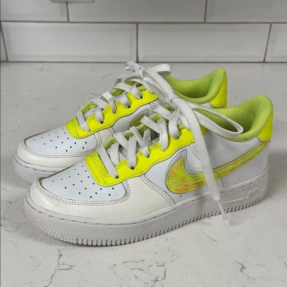 Nike Air Force 1 Low LV8 Acid Wash (GS) Kids White and Neon Yellow Sneakers